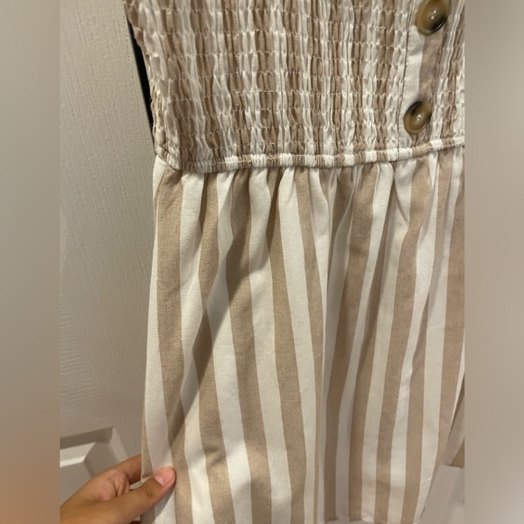 beige and cream stripe short dress - Picture 3 of 8
